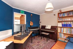 Photo 8- click for photo gallery